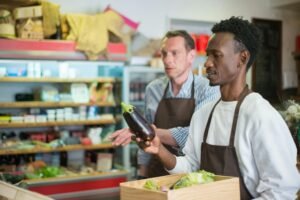 Employé de Supermarché H/F : Salaires, Missions et Recrutement